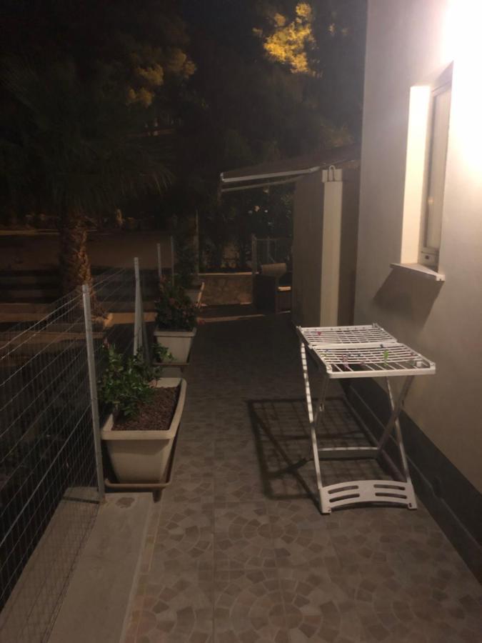 קוסטונאצ'י Casa Vacanza Nonna Sarina מראה חיצוני תמונה
